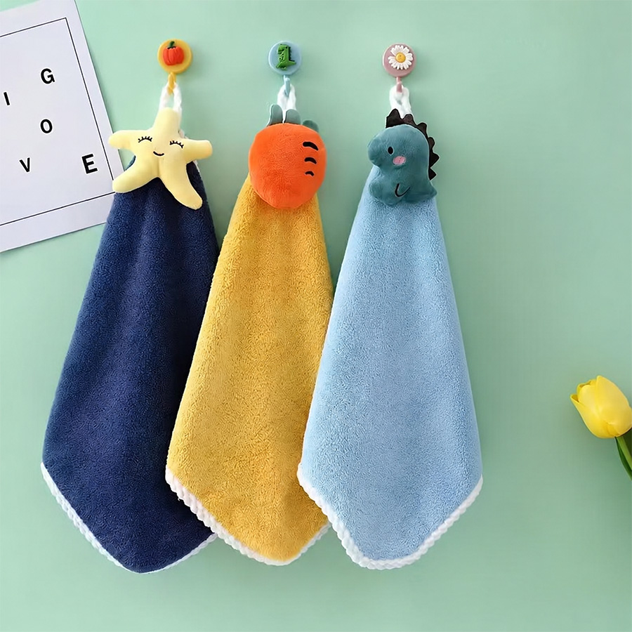 Baby Clothing Wash - عبوة من قطعتين من مناشف اليد