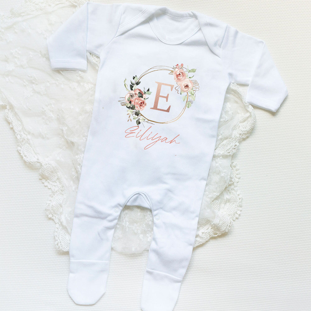 Baby Clothing Name - بدلة نوم مخصصة للفتيات الصغيرات مرحبًا