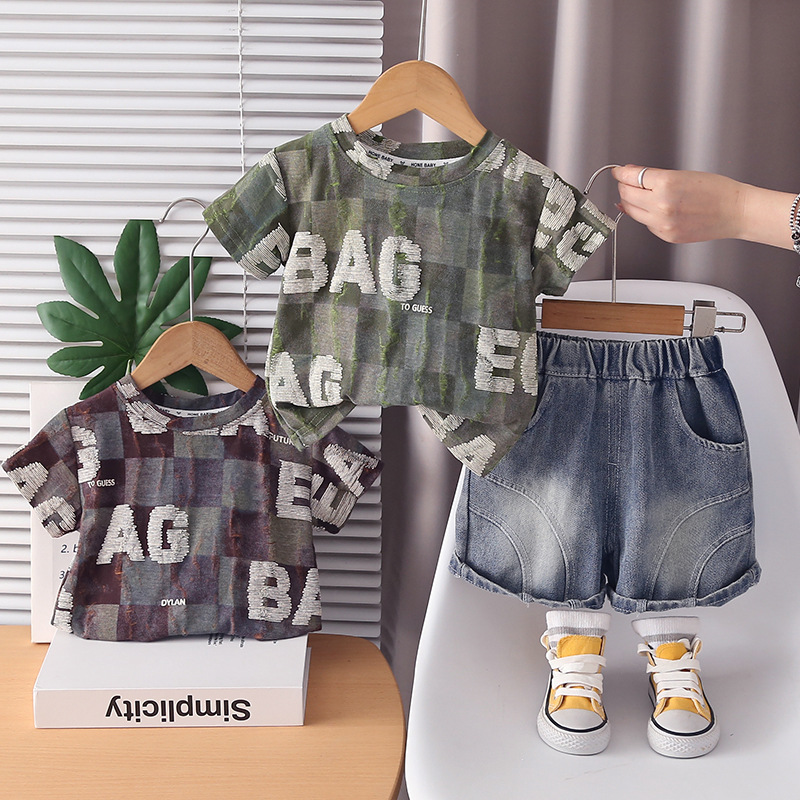 طقم ملابس للأولاد الصغار مكون  - مراجعة Baby Clothing Wash وسعره