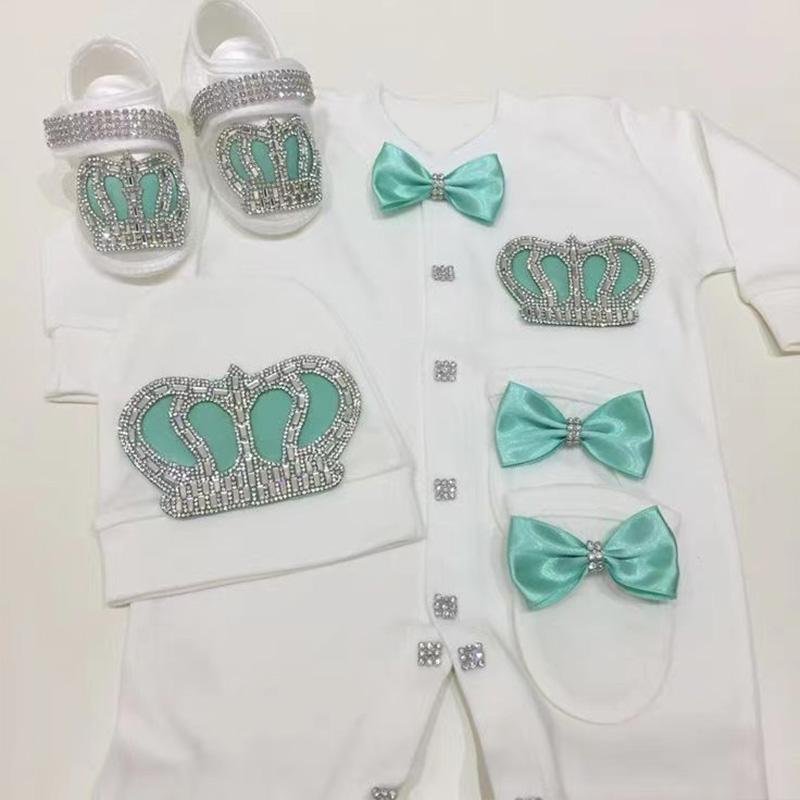 4 قطع ملابس أطفال ترحيبية بتصم - مراجعة Baby Clothing Name وسعره